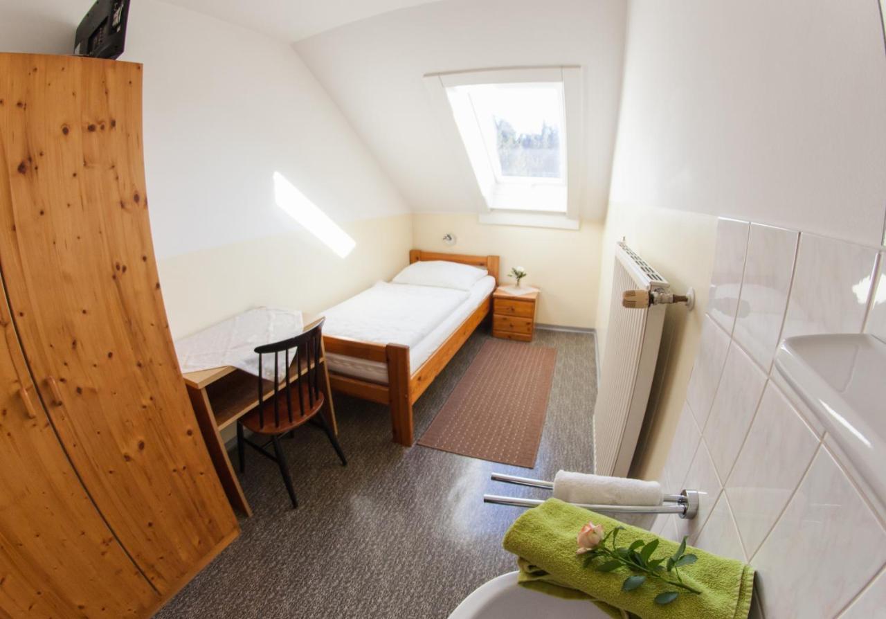 Fruehstueckspension Koelich Klagenfurt am Woerthersee Exterior foto